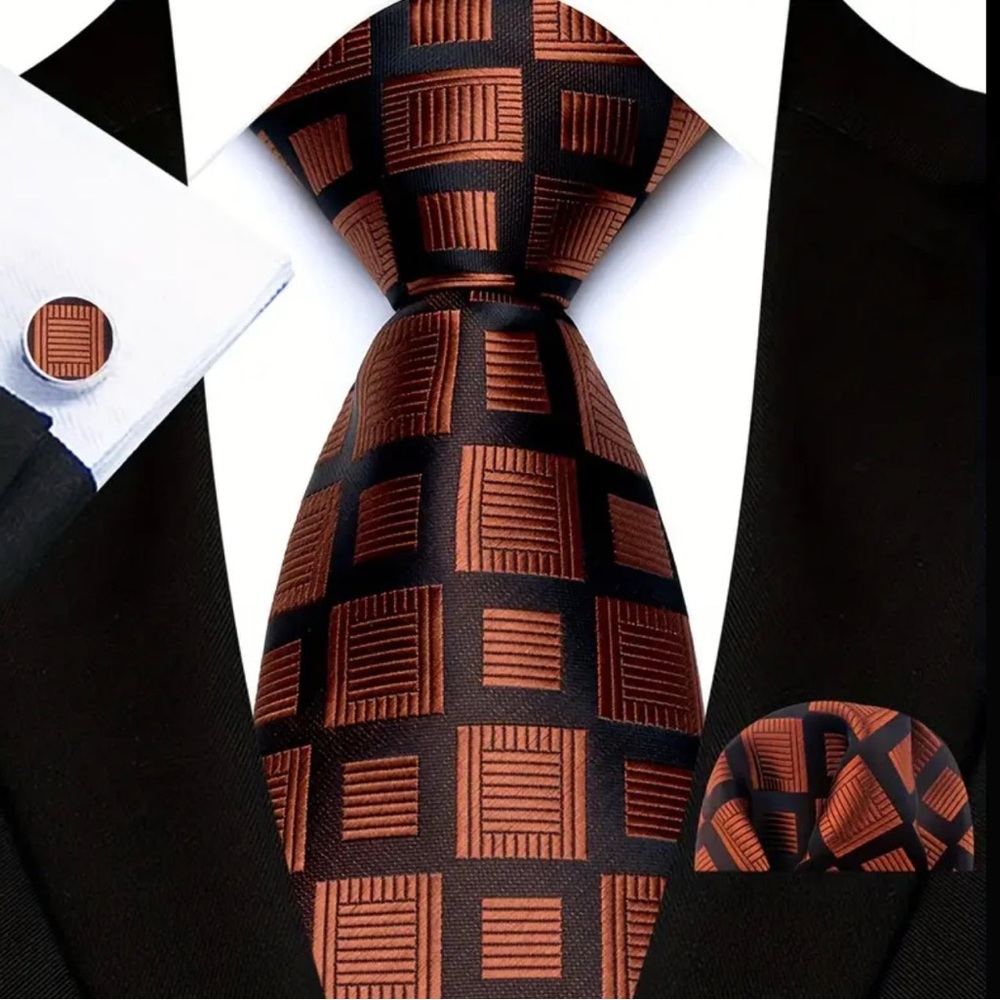 Black and Brown Geometric Pattern Tie